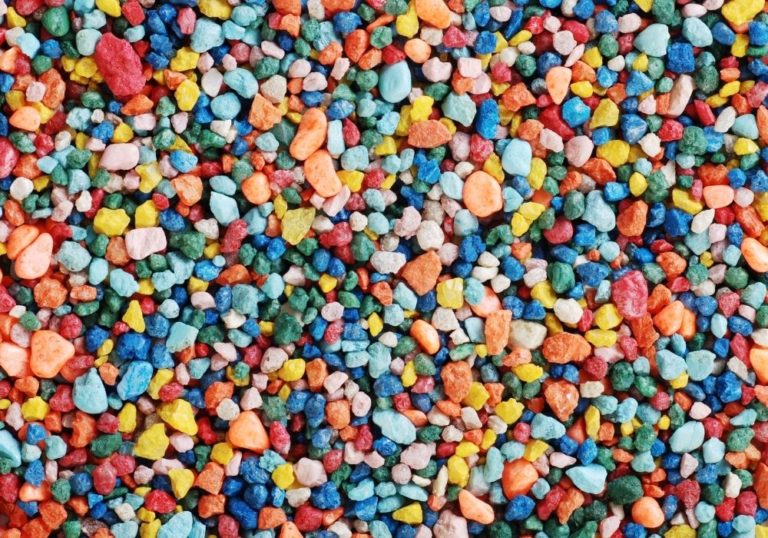 Add gravel to your fish tank | Warehouse Aquatics | Middlewich